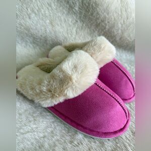 Soft Faux Fur Cuff Mule Slippers in Pink size XL (US 11-12)
